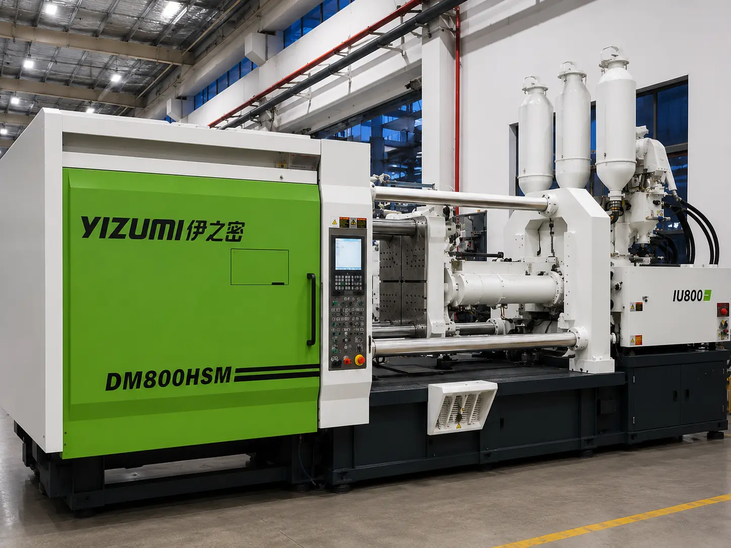 מכונת הזרקה YIZUMI 800 טון במפעל RYS Plast